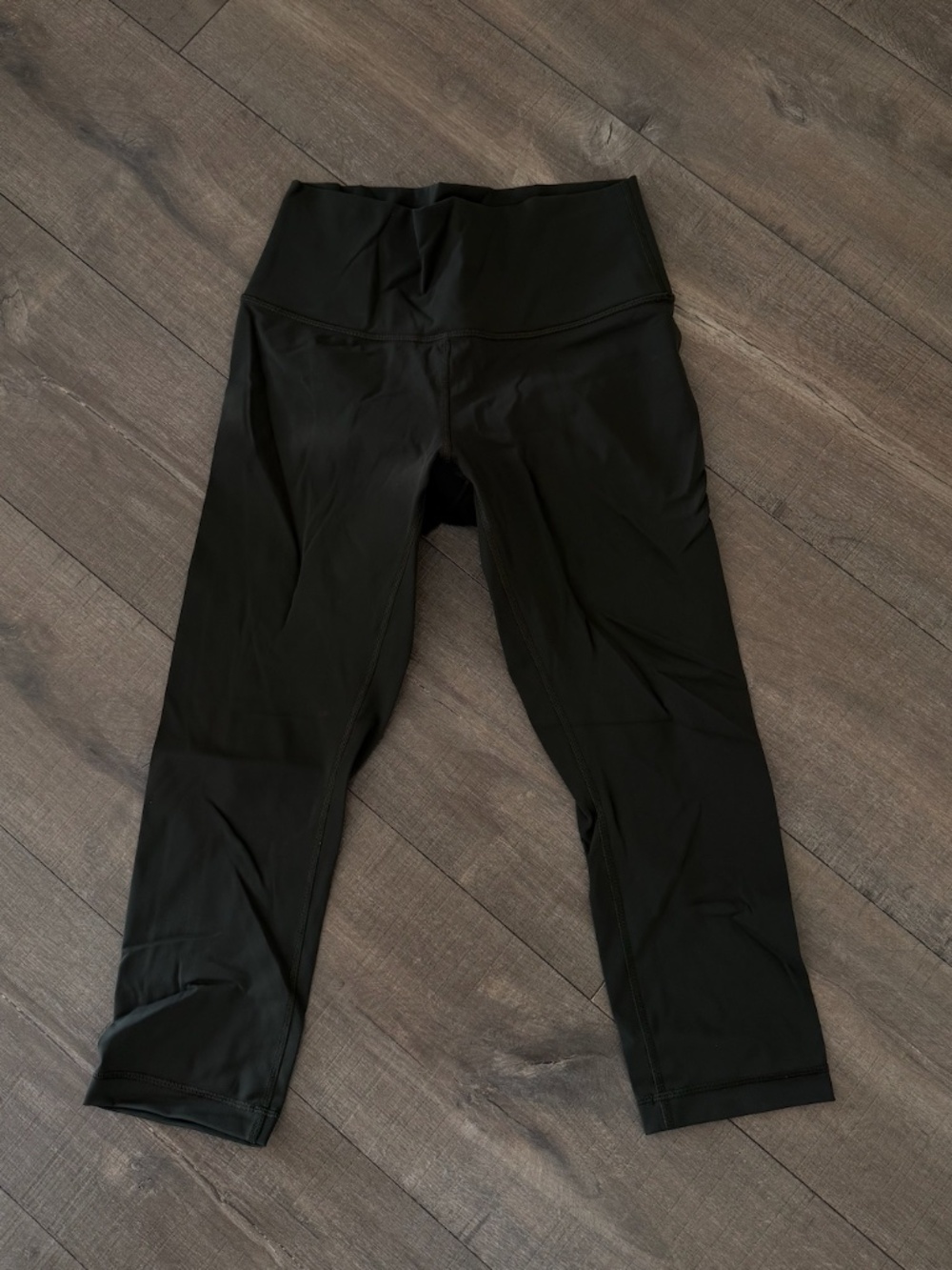 Lululemon Capris Leggings